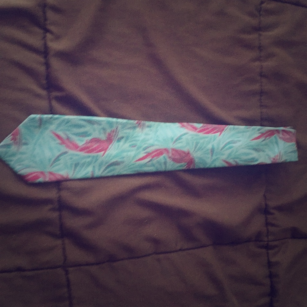 Men’s Versace “rain forest” tie